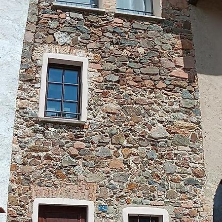 הוילה Carabietta Antica Torre Del Castello Casa Ceresiana מראה חיצוני תמונה