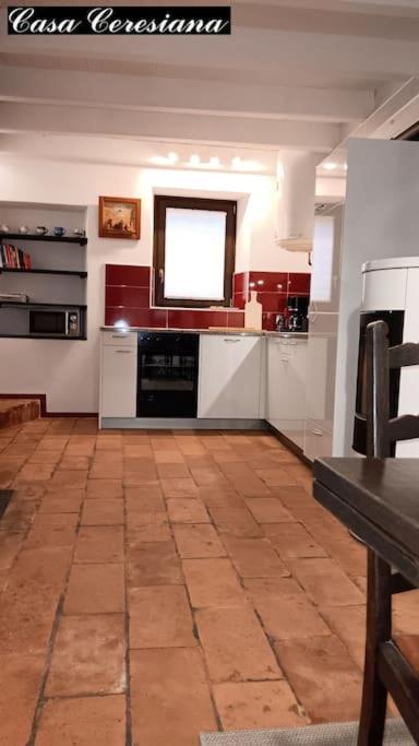 הוילה Carabietta Antica Torre Del Castello Casa Ceresiana מראה חיצוני תמונה